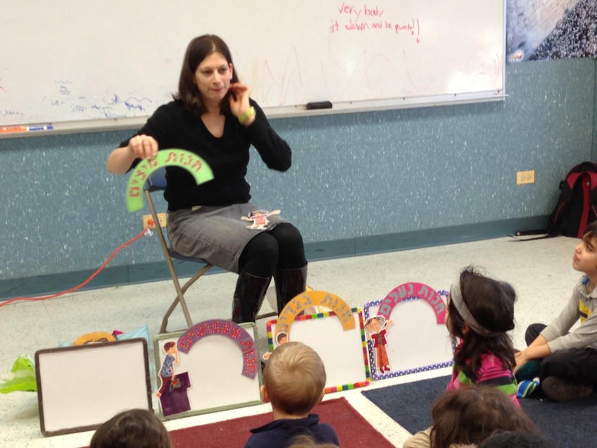 מיץ מישמיש בכוס עם קש